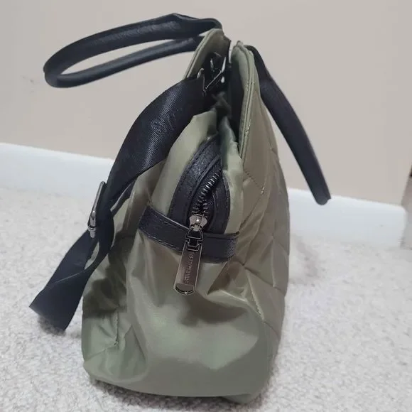 Steve Madden Olive Quilted Women's Bag - Picture 4 of 8